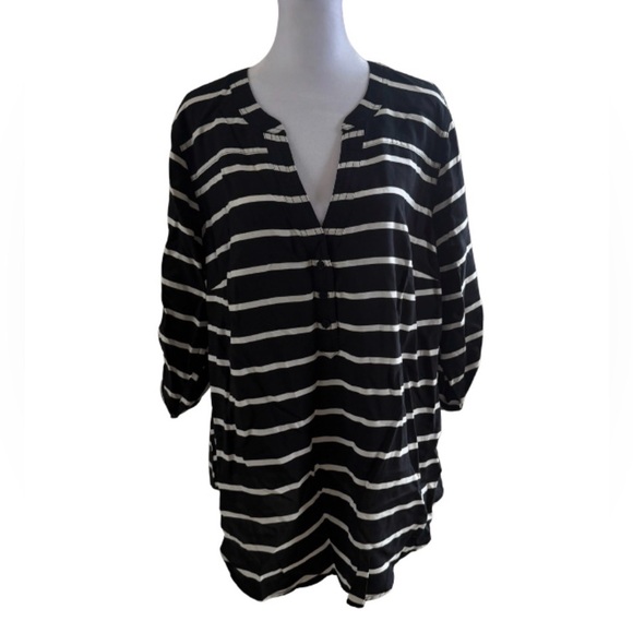 Torrid Harper Black & White Striped Pullover Blouse - Picture 5 of 10